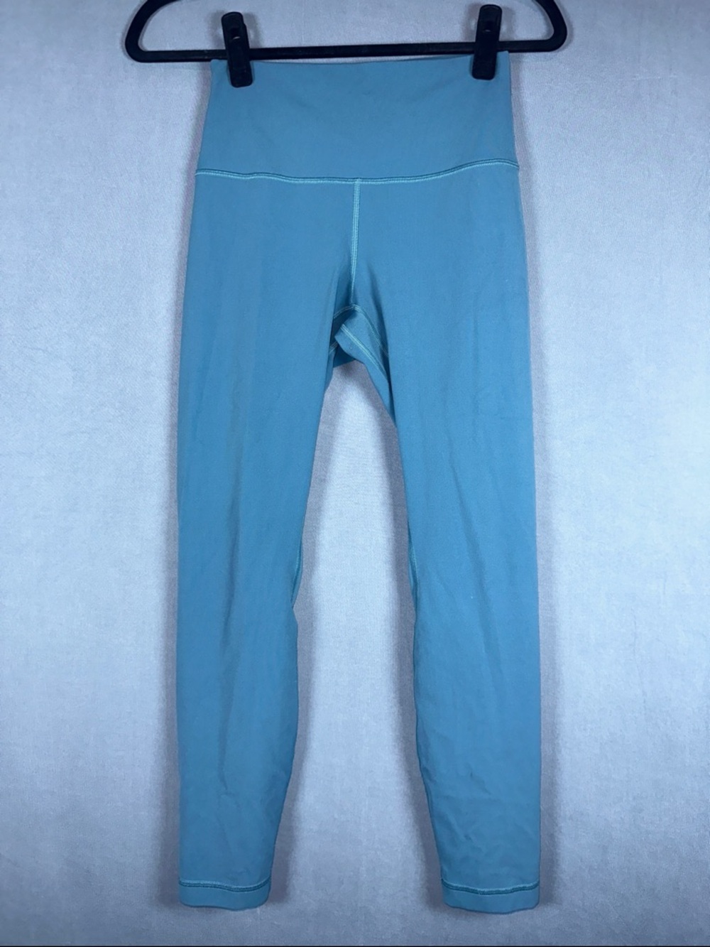 Lululemon Cropped Leggings Size 6 Teal Blue High Rise Yoga